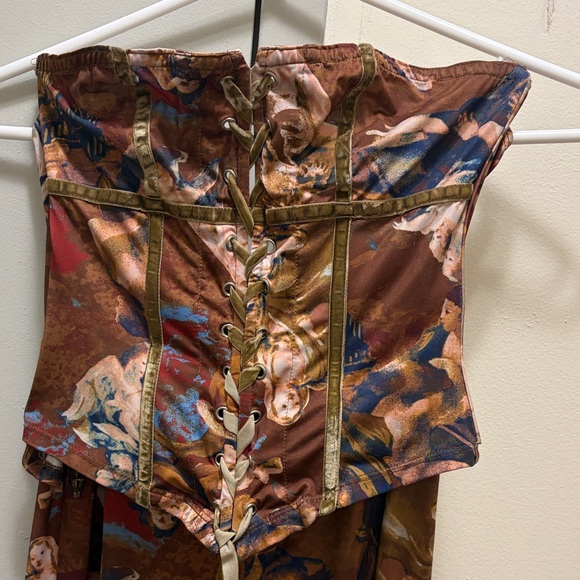 2 piece Brown Angel corset and leggings outfit - Picture 4 of 11